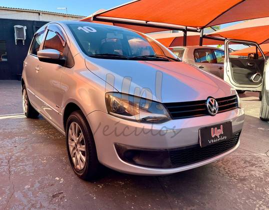 VOLKSWAGEN FOX 1.6 MI 8V FLEX 4P MANUAL